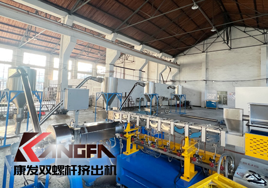 雙螺桿擠出機(jī)清潔方式——樹(shù)脂、水洗、火烤方法
