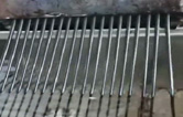 解市場(chǎng)所需，黑色駐極高韌性熔噴專用料生產(chǎn)中（視頻）——康發(fā)雙螺桿擠出機(jī)